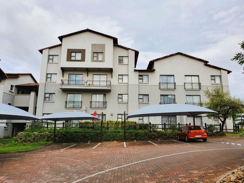 1 Bedroom apartment in Sunninghill For Sale