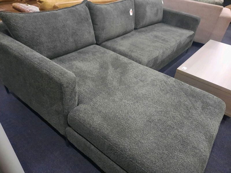 Couch in Boucle Fabric for R12000