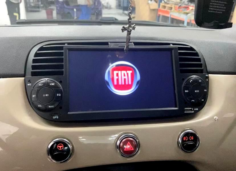 FIAT 500 TOUCH SCREEN ANDROID MEDIA / NAVIGATION UNIT (2008 - 2015)