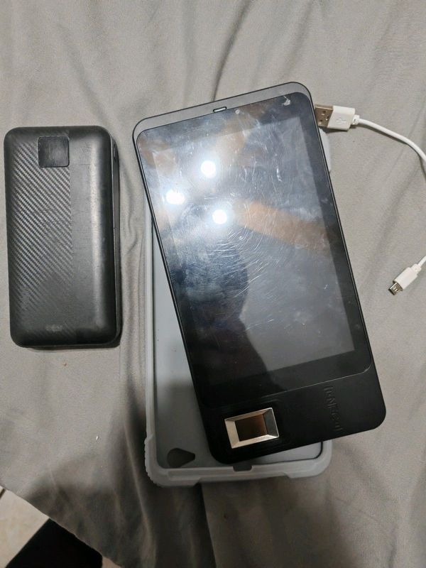 Tablet and Battery Pack