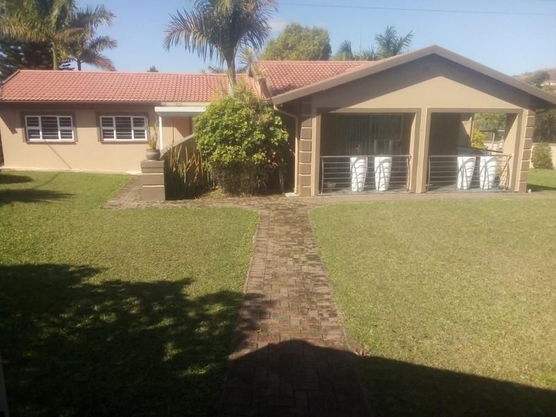 House For Sale in Adams Mission kwaShozi Location