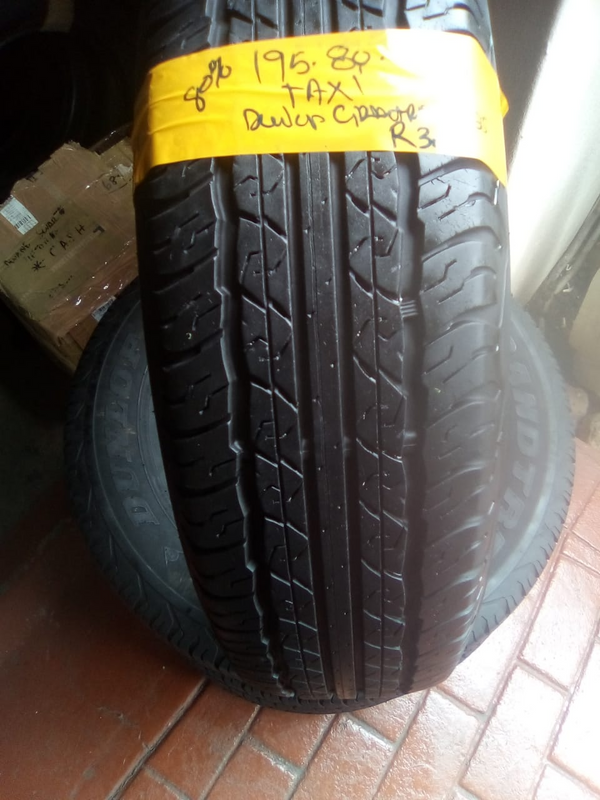 Set of 4 Taxi tyres 195R15 Dunlop Grandtrek AT25 80%