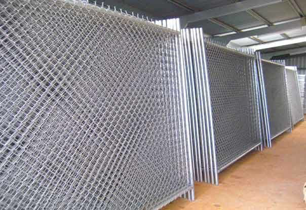 Perimeter Diamond Mesh Fence/ Supply and installation