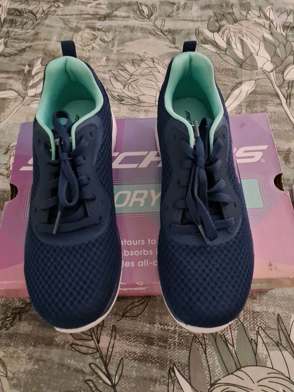 Skechers shoes size UK6 (brand new). Price negotiable.