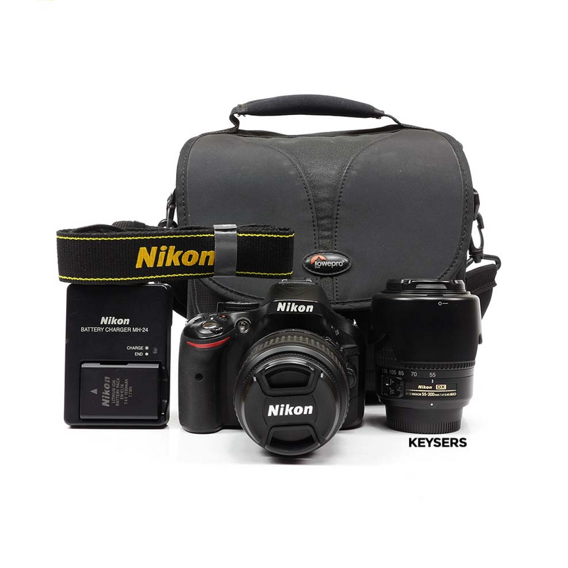Nikon D5200 Bundle