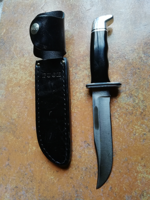 Vintage BUCK hunting /outdoor knife