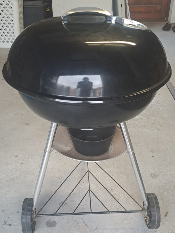 57 cm Charcoal Kettle Grill