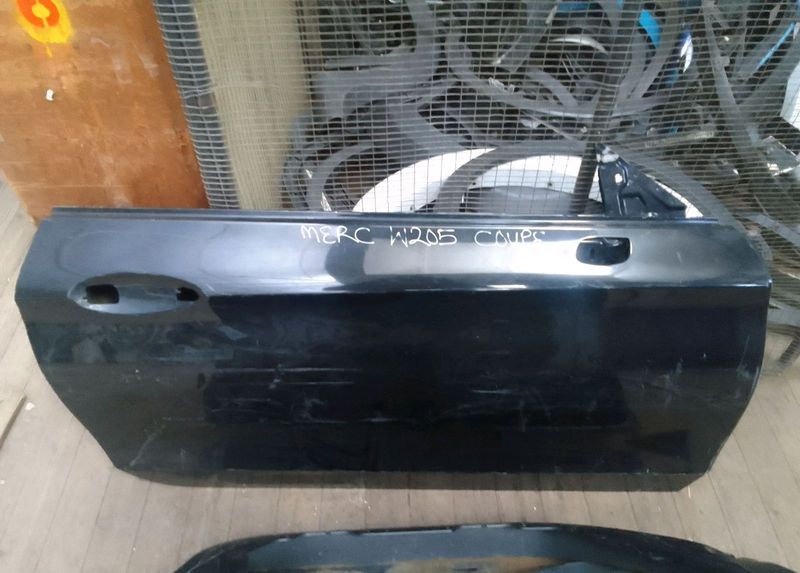 W205 Mercedes Benz coupe door available