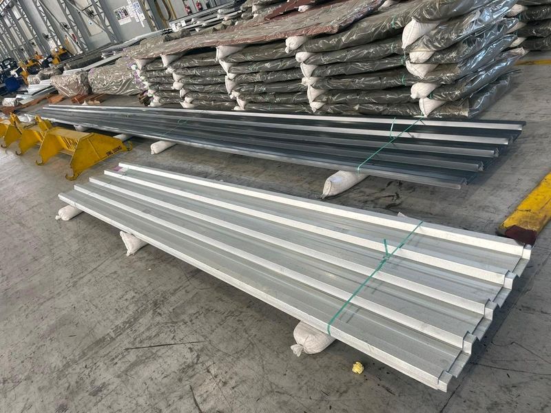 Roof Sheets IBR 0.47mm Zinc aluminum R90 per meter. CALL 0871491455
