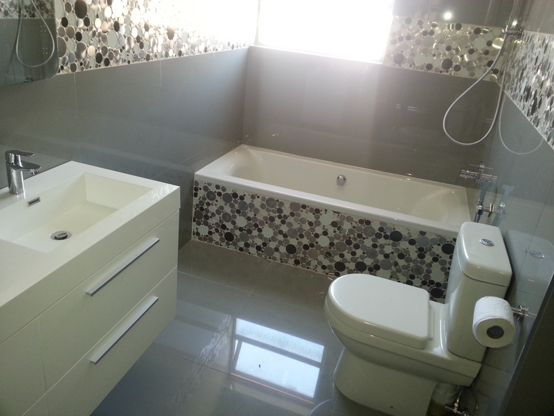 Bathroom Renovations - Complete Bathroom RENOS - BATHROOM UPGRADES