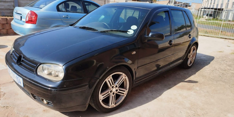 2003 Volkswagen Golf 1600 S.R