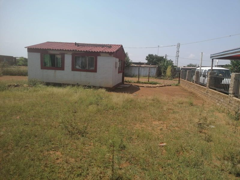 1 Bedroom House For Sale in Evaton West