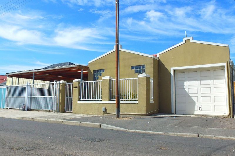 Family home for sale in Parow