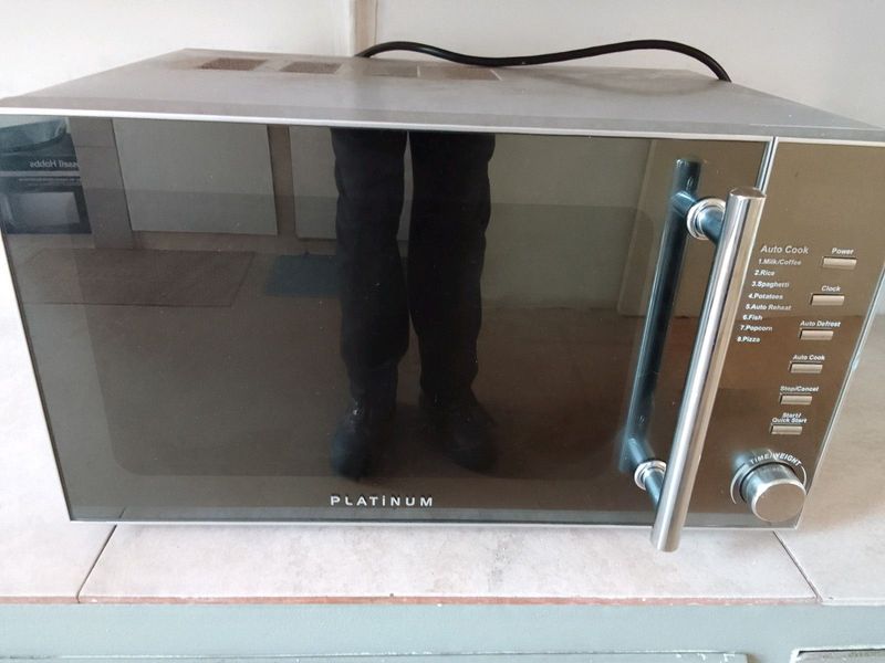 Platinum Silver Mirror Microwave oven 20lt