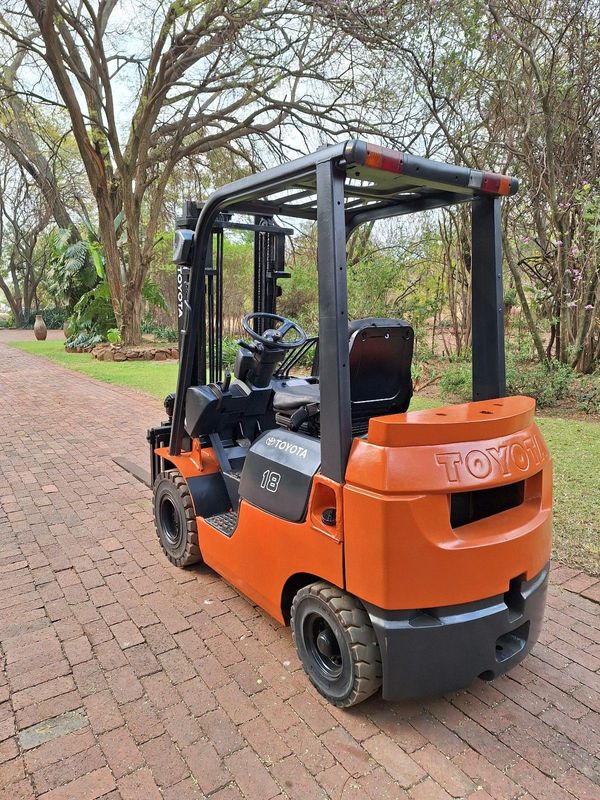 1.8 Ton Toyota Diesel Forklift For Sale