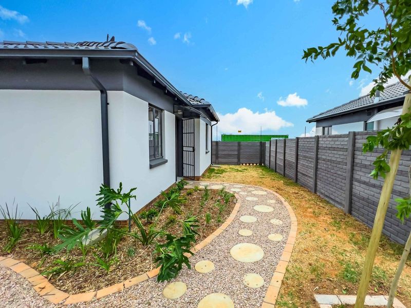 House in Mamelodi East For Sale