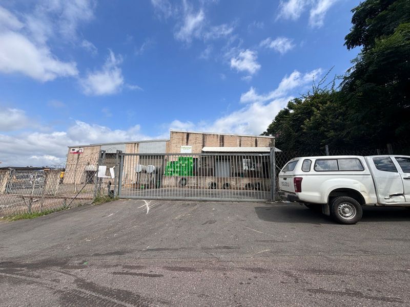 489m2 Warehouse For Sale in Westmead