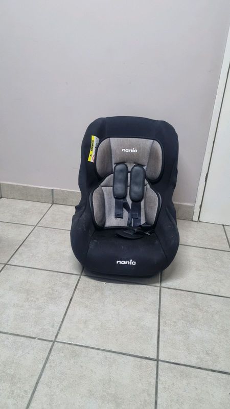 Black and Grey Baby Car Seat