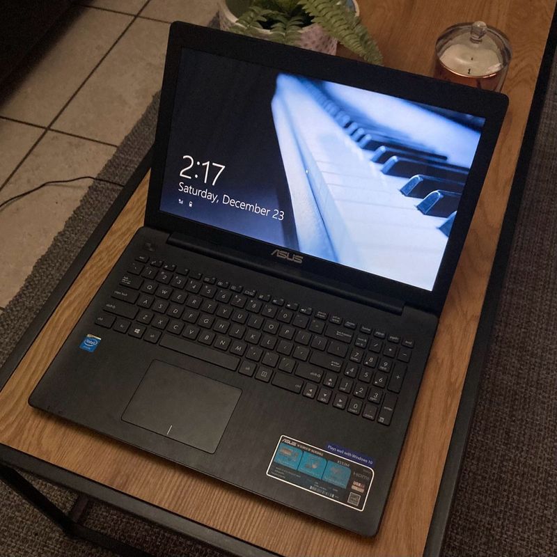 ASUS Laptop for Sale!