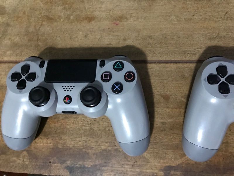 Playstation 4 Controllers