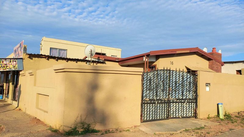 11 bedroom house for sale in Atteridgeville