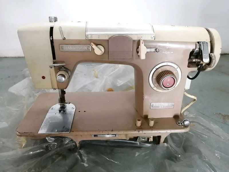 Harrison sewing machine videomatic 240