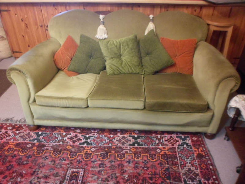 Couch &amp; Chairs for sale [JOB LOT][Pinelands]