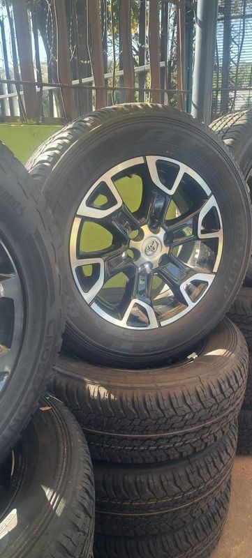 A clean set of 17inch Toyota Hilux Rims and tyres available for sale