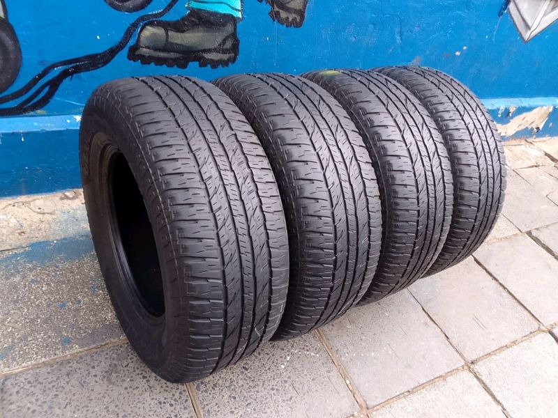 A set of 285/65R17 Yokohama Geolander A/T Tyres. This set tyres are in perfect condition no patches