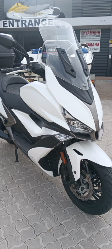 KYMCO XCITING 400 SCOOTER