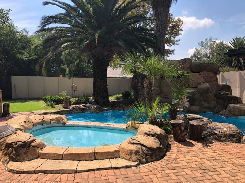 Amazing home for rent in Benoni AH