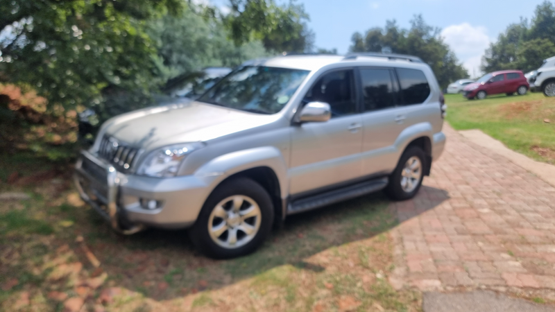 2008  Toyota Land Cruiser Prado 4.0 VX, V6 Auto 8 Seats Automatic