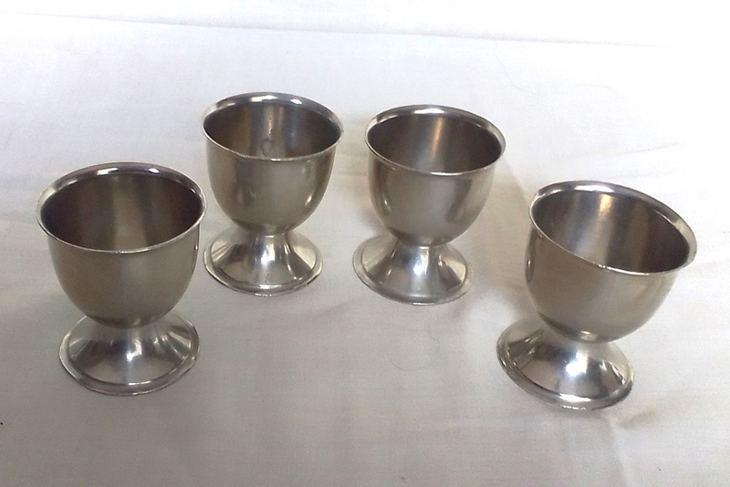 Vintage - Set of 4 STAYSIL Egg Cups