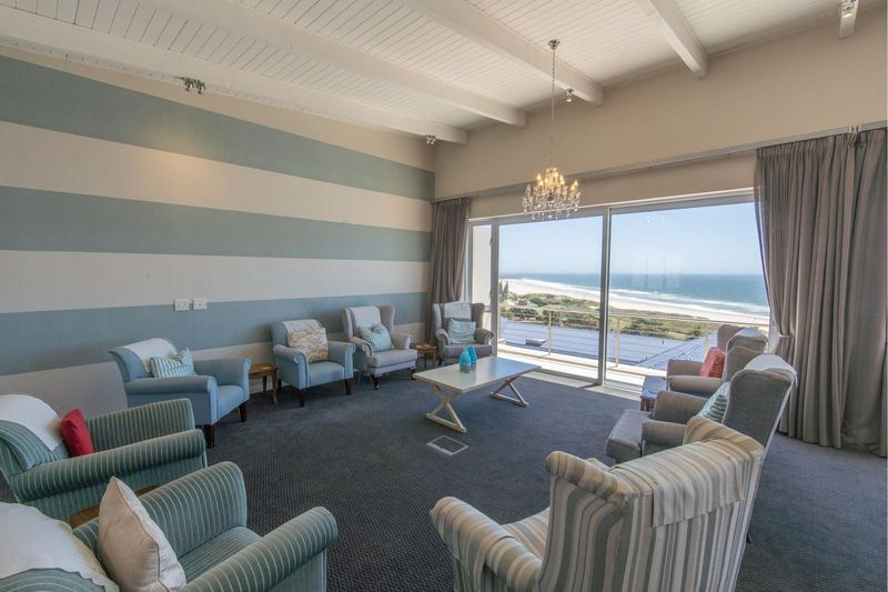 Retire In Style In This Stunning Sea Facing Apartment