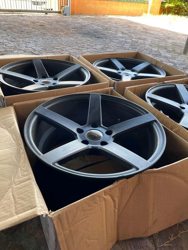 18 inch Wheels / Mags BMW