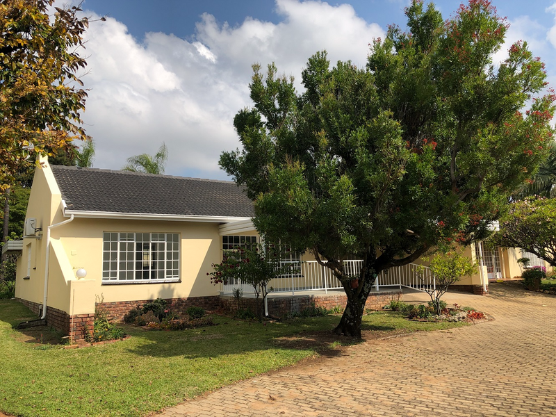 Eden Akasia Aftree Oord 2 slaapkamer ruim Pretoria Noord 2 bedroom ...