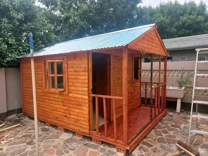 Wendy house for sales call 