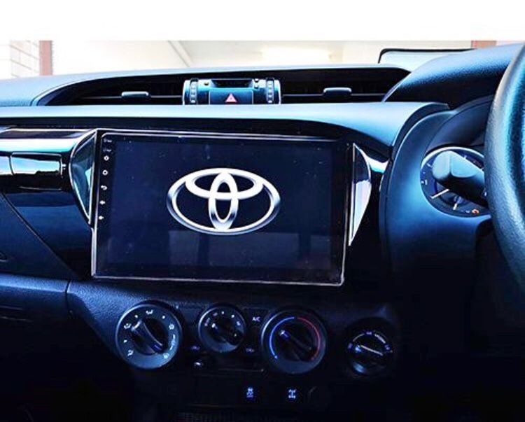 TOYOTA HILUX GD6 (NEW SPEC)10 INCH ANDROID MEDIA / NAVIGATION UNIT
