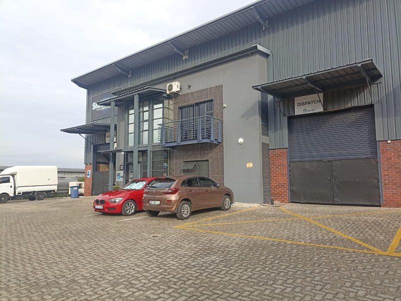 640m² Industrial To Let in Laser Park at R75.00 per m²