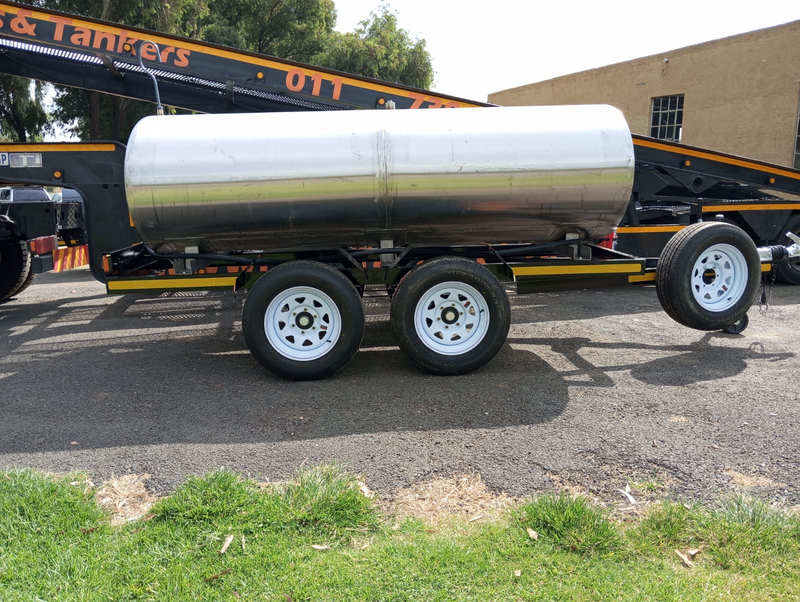 2500L stainless steel fuel trailer