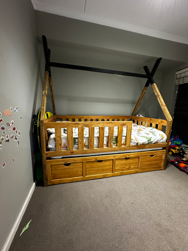3/4 toddler bed with mattress