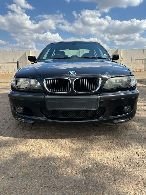 2004 BMW E46 330i M Sport Individual 6 Speed Manual