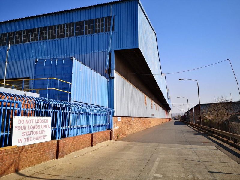 30000m² Industrial To Let in Alrode at R45.00 per m²