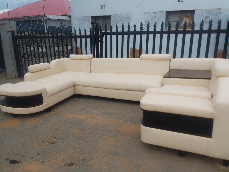 VVIP AND VIP COUCHES DECOR SET UP AND HIRE