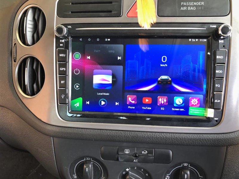 VW TIGUAN TOUCHSCREEN MEDIA PLAYER WITH GPS/ BLUETOOTH