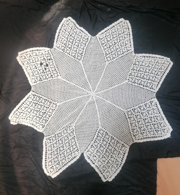 Crochet Star Tablecloth, 130cm