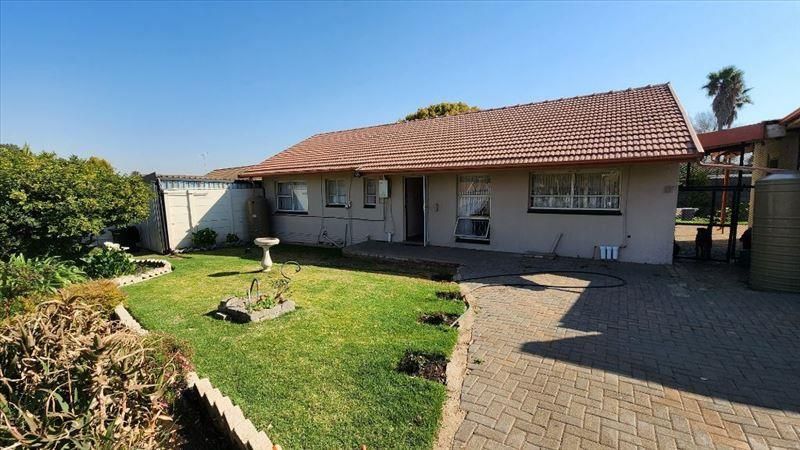 Well priced Family Home in Rhodesfield