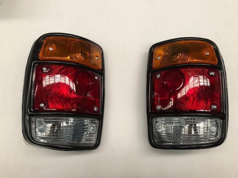 NISSAN 1400 LDV BRAND NEW TAILIGHTS FOR SALE PRICE:R395 EACH