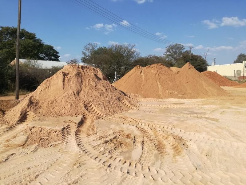 Nylstroom (Modimolle, Limpopo)12 HA Vacant Land (Building and Plaster Sand quarry)