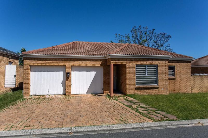 3 BEDROOM FACE BRICK HOUSE FOR SALE IN BRACKENFELL